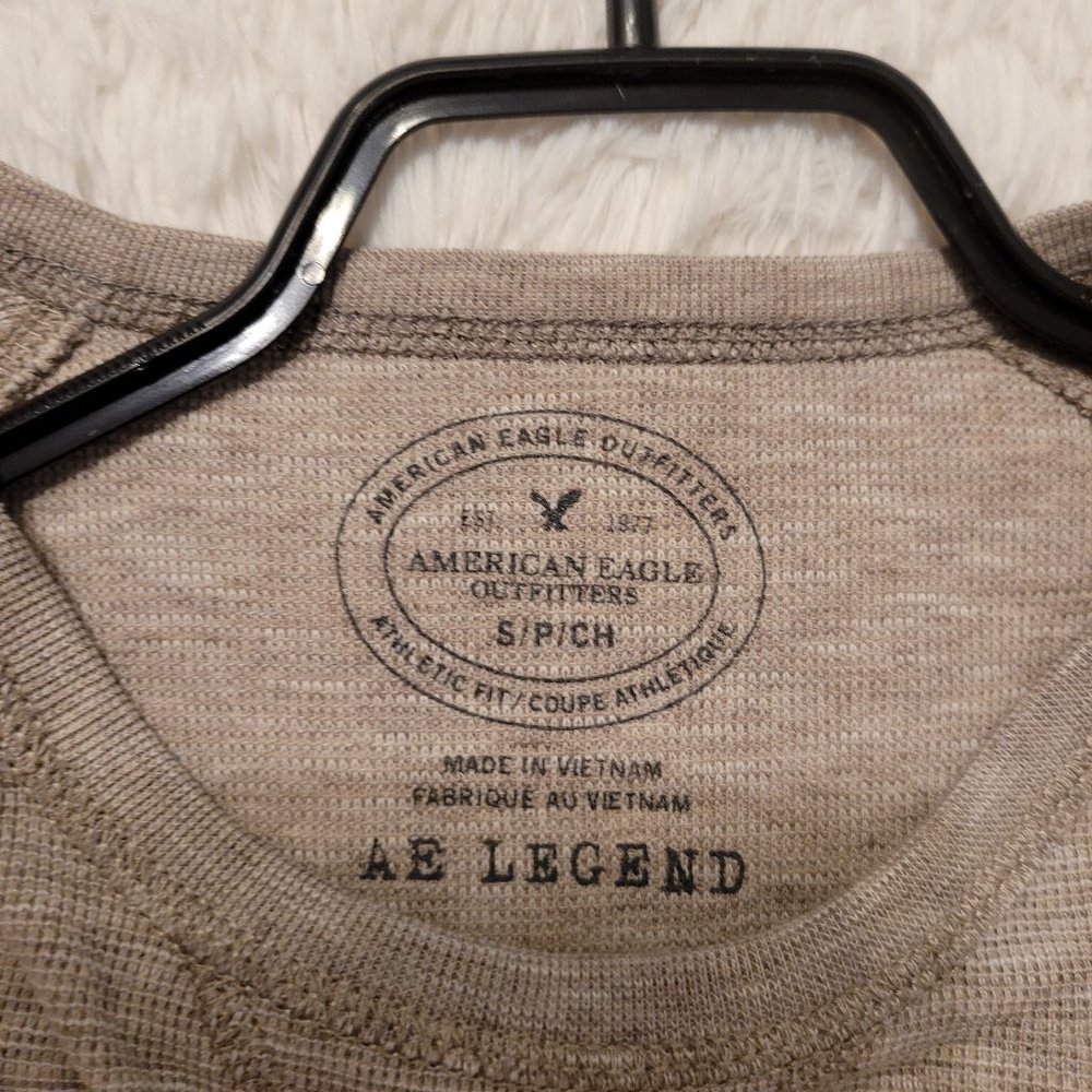 Long sleeve American Eagle Outfitters sweatshirt
